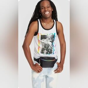 #52 Pose tank white unisex shirt